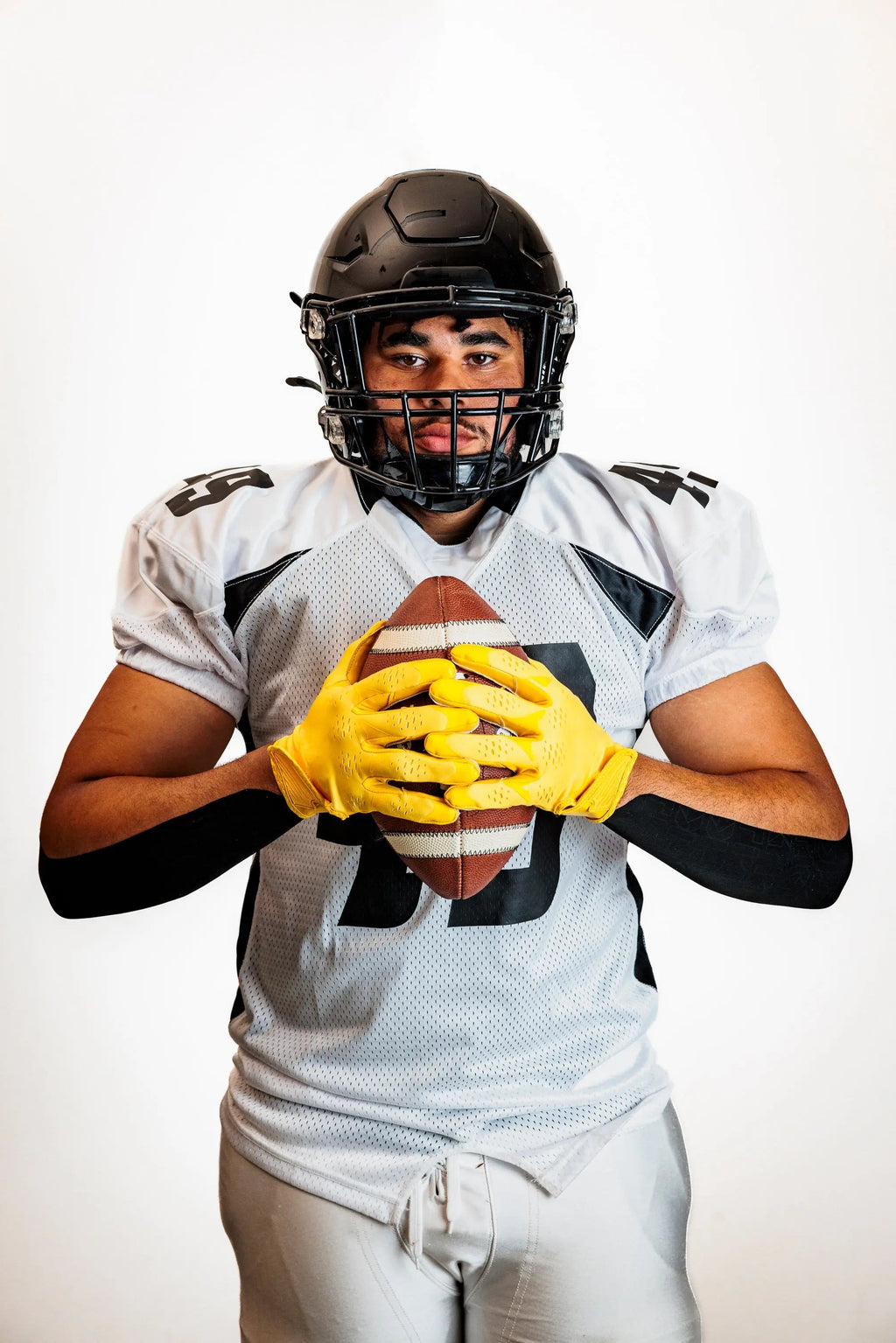 KT Tape Turf Tape kinesiology tape in – durable athletic tape for turf sports protection